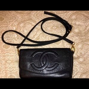 Vintage authentic Chanel wallet/ clutch crossbody